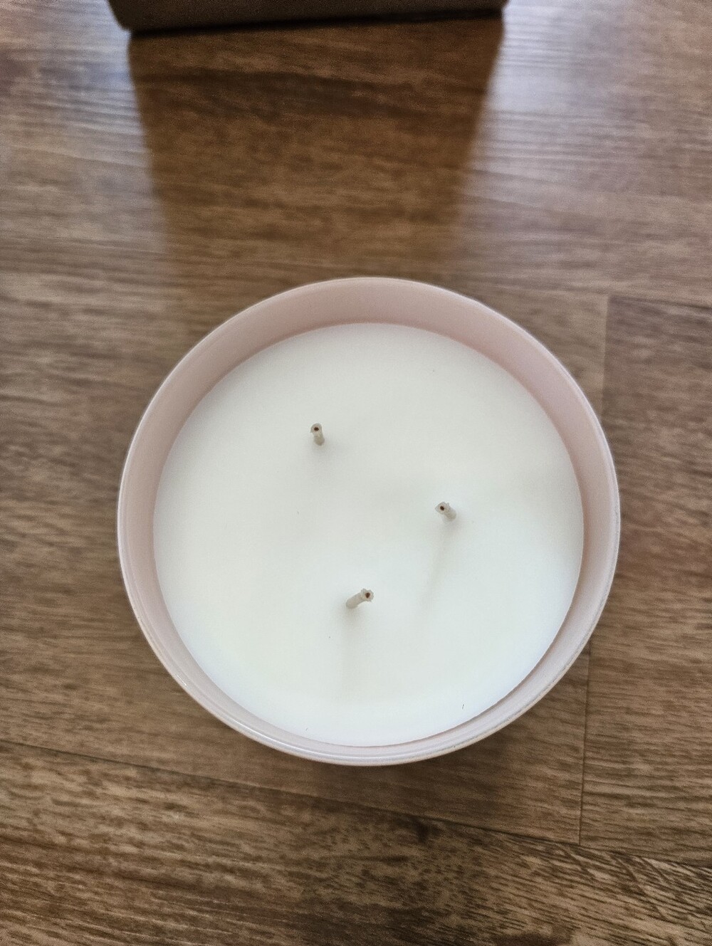 White Barn Bath And Body Works Champagne Toast Scented Candle - Light Pink - Picture 2 of 3